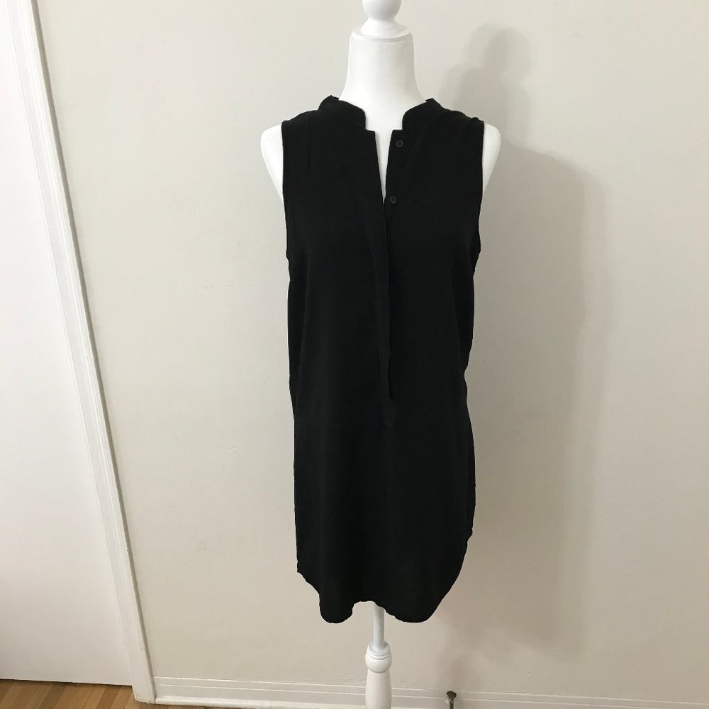 Splendid Sleeveless Black Sheath Dress